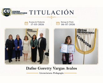 Dafne Goretty Vargas Avalos celebrando la entrega de su título profesional en el CUOH